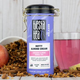 Nutty Almond Cream loose-leaf reveals premium flavor.