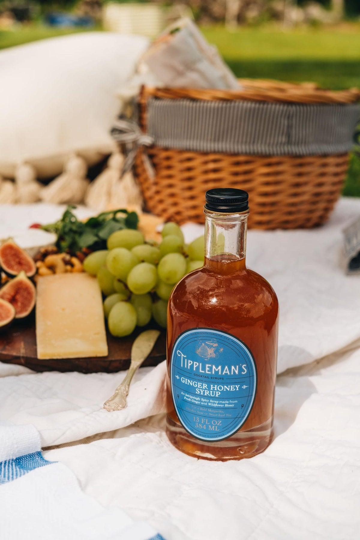 Tippleman's Honey swirl in a glass demonstrates natural sweetness for beverages.