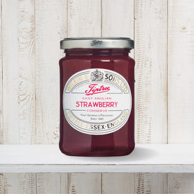 Fresh strawberries from the Tiptree farm contribute to the ruby conserve hue.