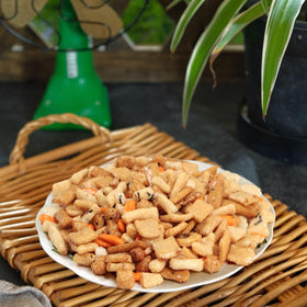 Tivozy Rice Cracker Mix serving bowls ready for at home snacking.