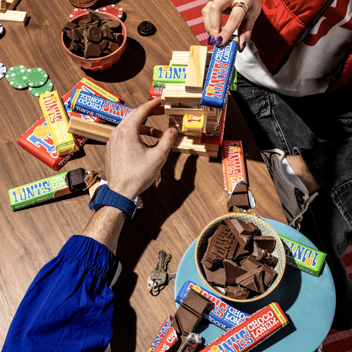 Gift basket ideas with Tony’s Chocolonely chocolate for celebrations