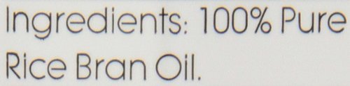 Tophé Rice Bran Oil in a skillet highlights great frying and sautéing.