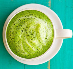 Touch Organic Harmony Matcha canister closeup showcases premium powder texture.