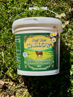 Traditional Nutrients beef tallow nutrition label highlights vitamins and nutrient-dense fat.