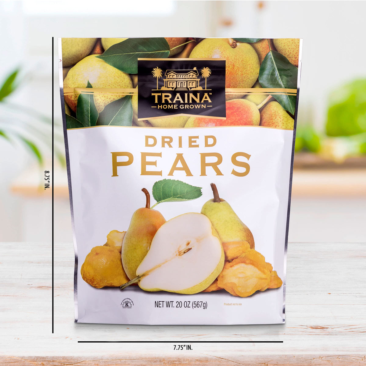 Traina non-GMO dried pears for a trustworthy on-the-go bite.