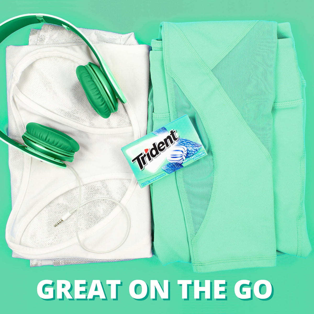 Trident Minty Sweet Twist party-favor display showcases bulk sharing potential.