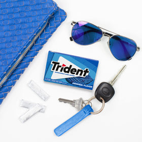 Bulk 12-pack display of Trident Original Sugar Free Gum.