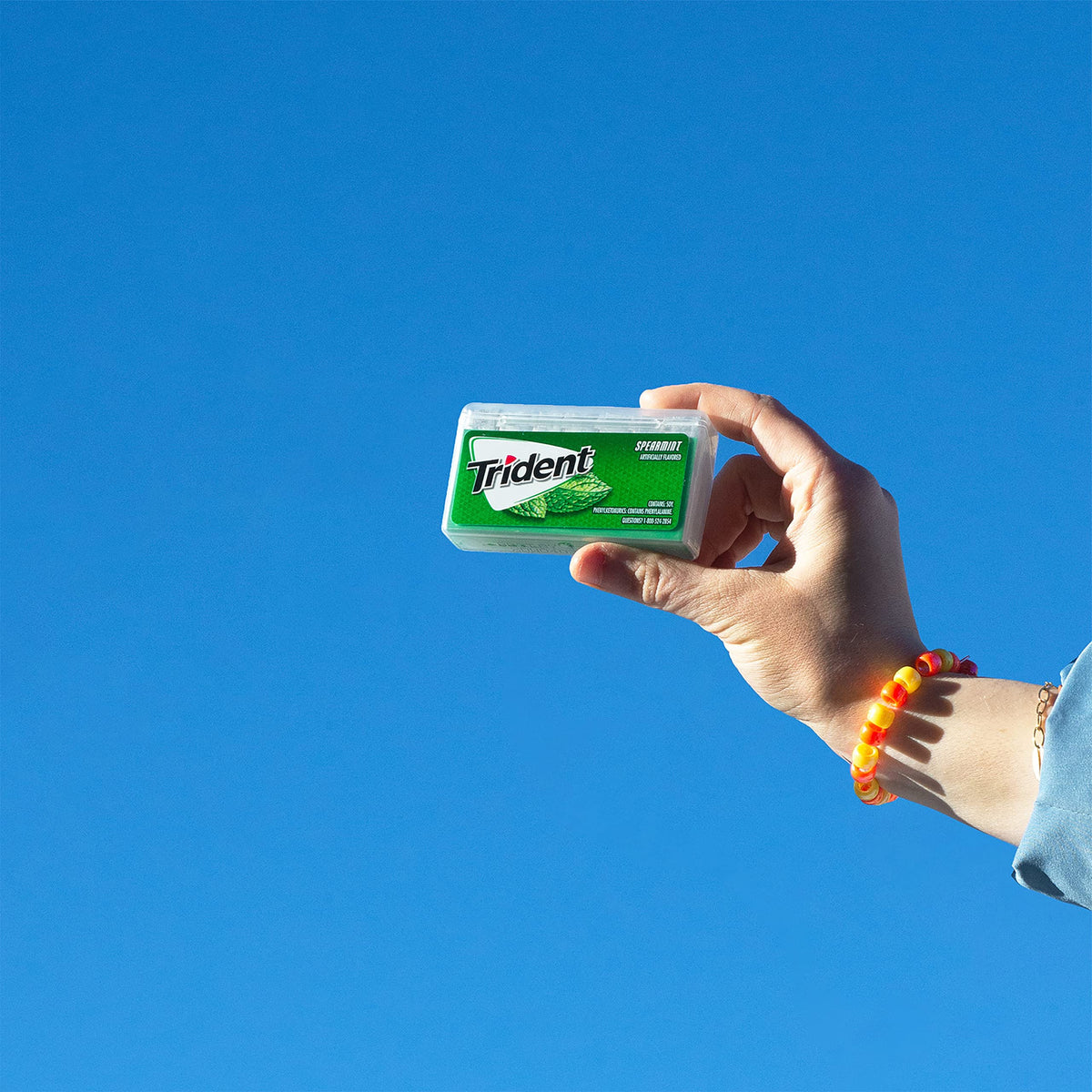 Trident Spearmint Sugar-Free gum wrappers and texture for freshness