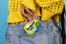 Trident Vibes Blue Raspberry 14-piece pack ready for on-the-go freshness.