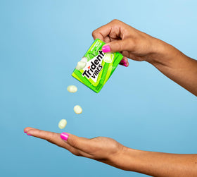 Trident Vibes sugar-free formula with only 5 calories per piece.