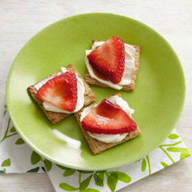 Triscuit Balsamic Vinegar & Basil crackers labeled Non-GMO and Kosher.