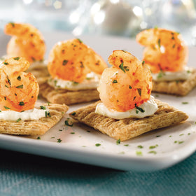 Triscuit bulk pack highlighting Non-GMO and Kosher attributes.