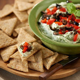 Triscuit Organic Original crackers highlight USDA Organic and Non-GMO credibility.