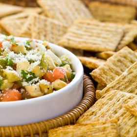 Triscuit sunflower oil ingredient note adds crispness.
