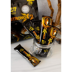Trung Nguyen G7 Strong X2 brewed cup with rich aroma rising from the mug.
