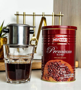 Trung Nguyen Premium Blend chocolate notes enhance cocoa hints in every sip.