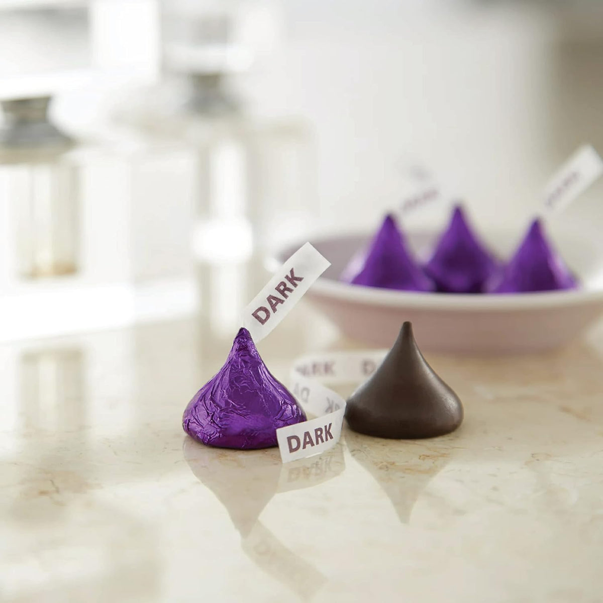 Tundras Hershe.ysKISSES mild sweetness and deep cocoa flavor for snacking