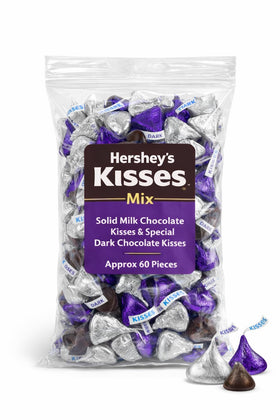 Hershey.sKISSES milk chocolate in silver foils, ideal for gifts and celebrations.
