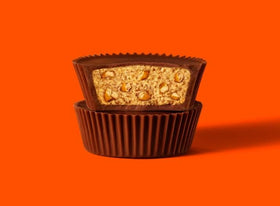 Tundras ReeseBig Cup cups in a 16-count tray, convenient for stocking at home.