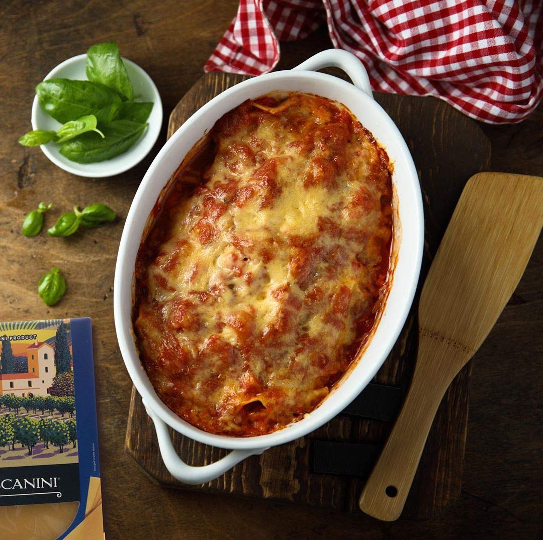 Packaging display showing the Tuscanini 3-pack lasagna for pantry-friendly meals.