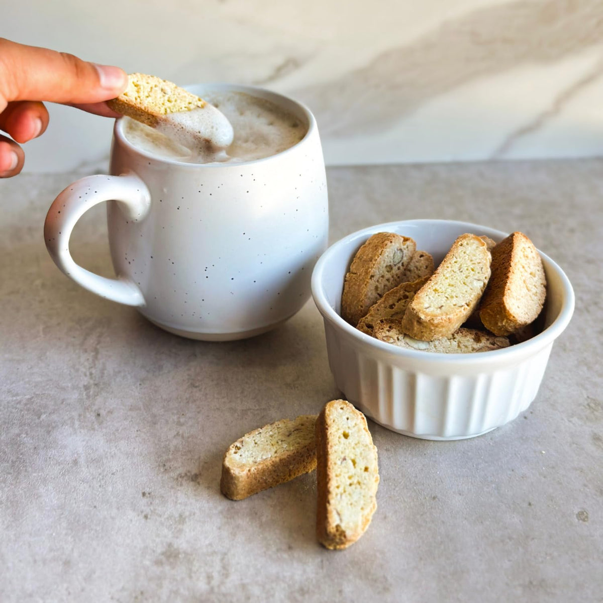 Real lemon oil and vanilla in Tutti Gourmet lemon biscotti