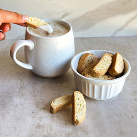 Real lemon oil and vanilla in Tutti Gourmet lemon biscotti