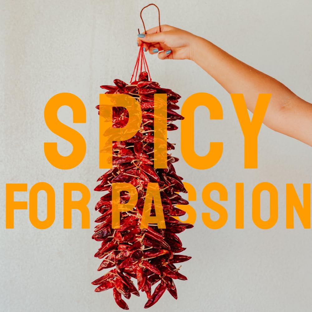 TUTTOCALABRIA Chili flakes on pizza and vegetables adds controlled spice