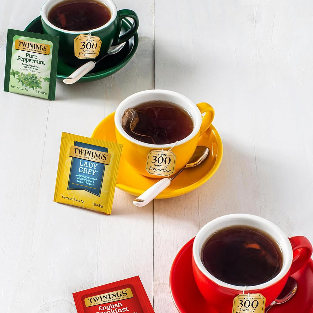 Ideal for home and office, quick access to your favorite blends