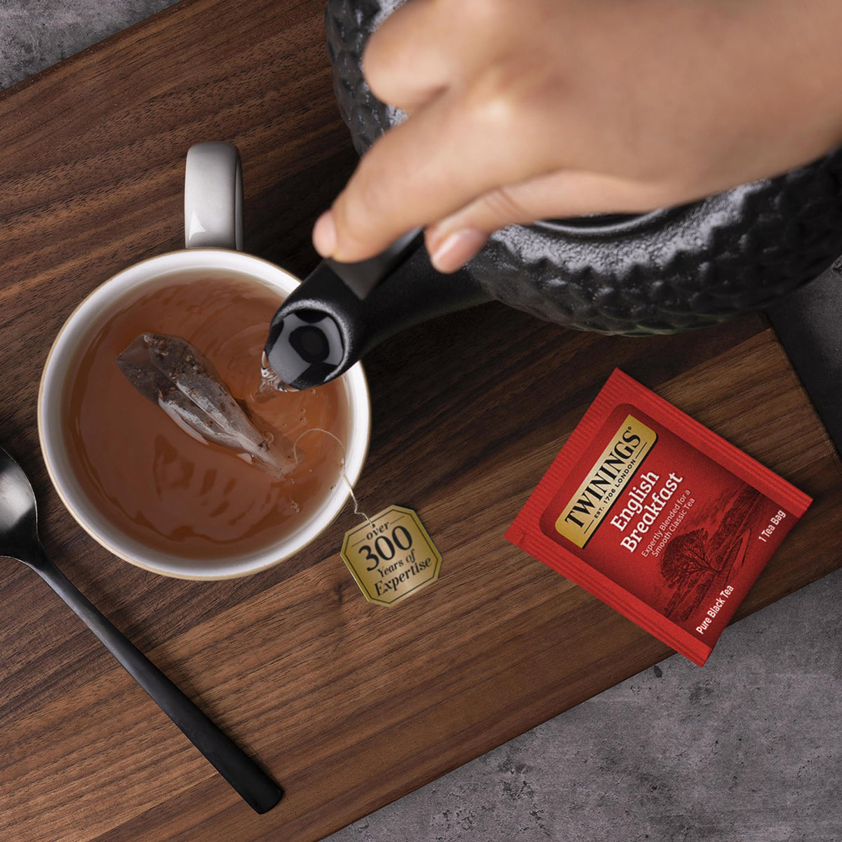 Twinings Pure Peppermint tea bags offer a refreshing, caffeine-free pick-me-up.
