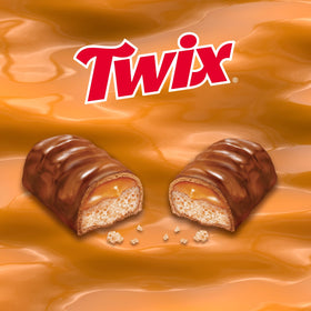 Twix Minis crunchy cookie layer close-up showing texture and bite-sized sweetness.