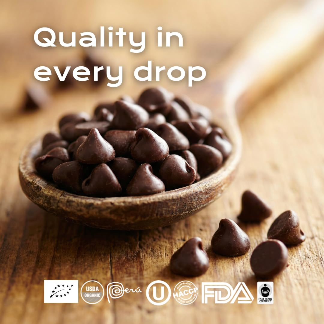 U Chocolate two-ingredient label close-up shows clean organic ingredients