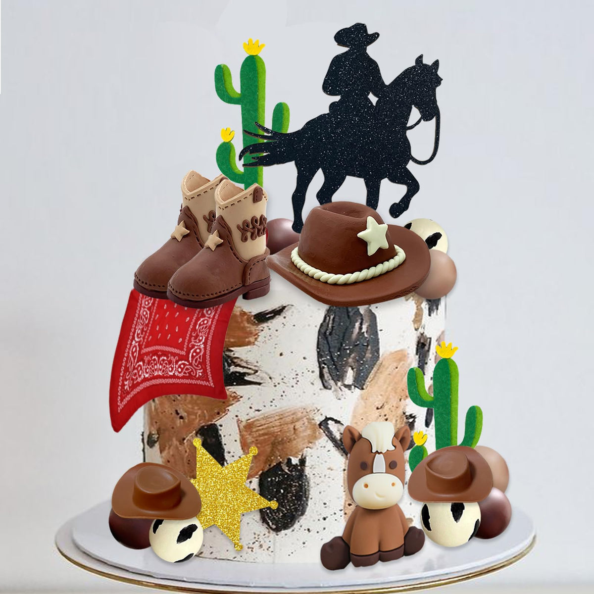 UFROMSKY house toy topper creating playful cake scene