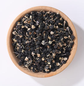 ULTHMOK black goji wolfberry dried berries ready for tea brewing.