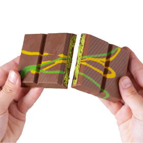 UNIQBITE Dubai chocolate bar packaging two-pack is gift-ready.