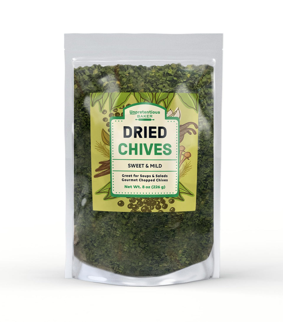 Unpretentious dried chives bag front with resealable freshness.