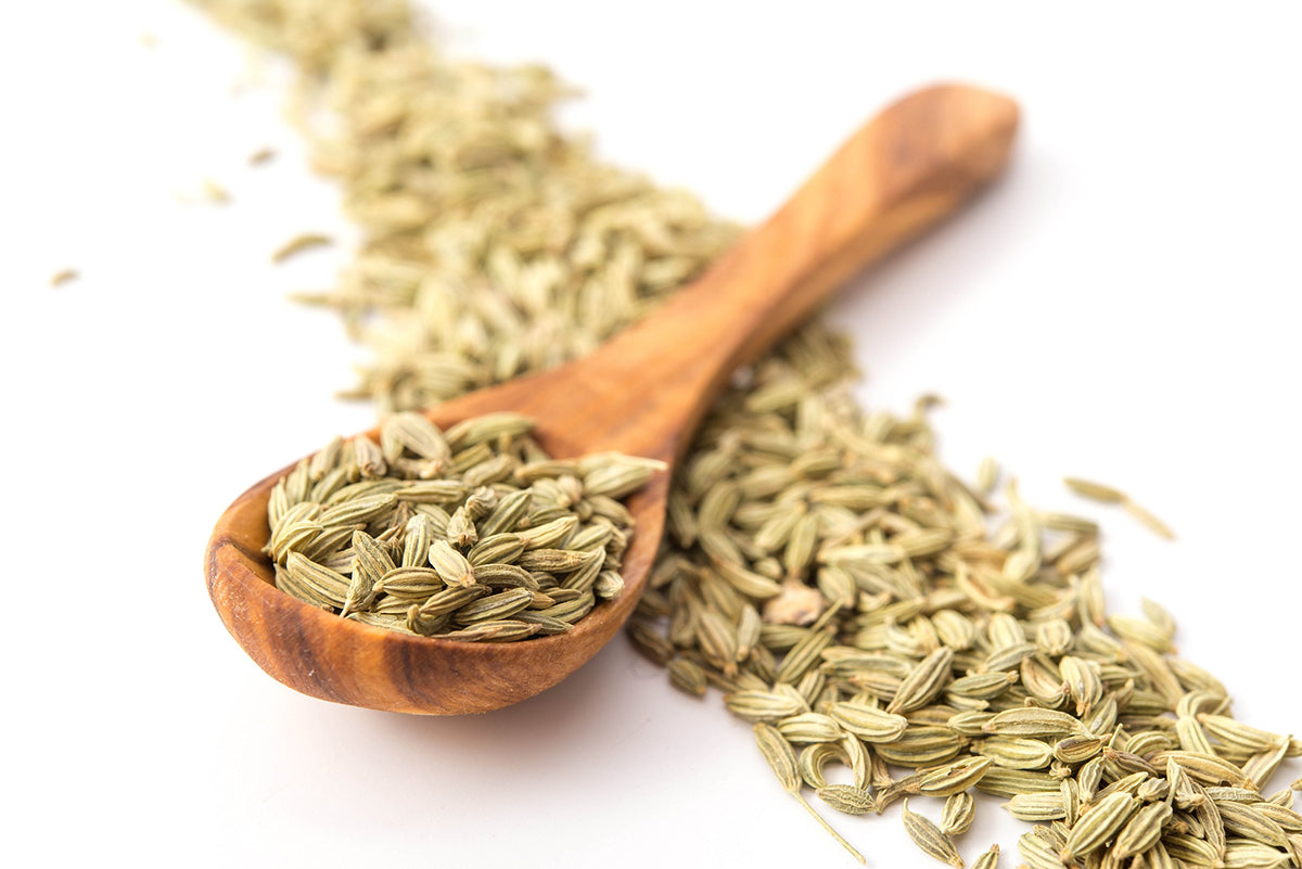 US Wellness Naturals fennel seeds tea infusion in infuser for herbal tea.