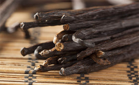 Vanilla Bean Kings extract in progress with beans ready to steep.