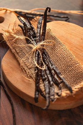 Vanilla Bean Kings vacuum-sealed packaging preserves freshness.