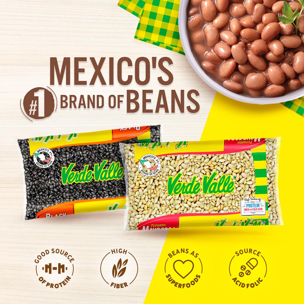 Close-up of Verde Valle Mayocoba beans showing a smooth, creamy texture.
