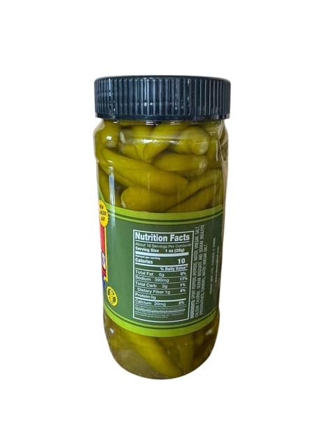 Close-up of Vienna Beef sport peppers label on a 16oz jar, signaling quality.