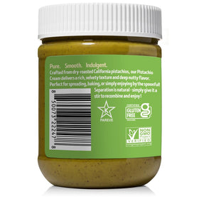 Vör Pistachio Cream spread on pancakes for a luxurious breakfast flavor.