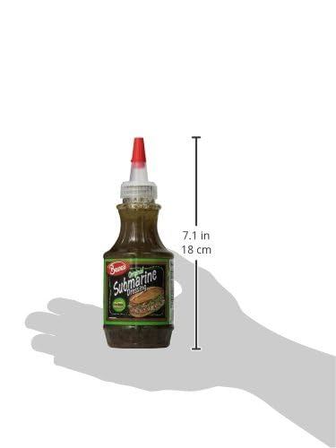 Close-up of Beanos Dressing Submarine Original label highlighting natural ingredients.