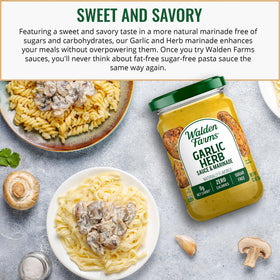 Walden Farms Alfredo bottle delivers creamy finish with zero fat and sugar-free notes.