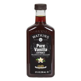 Watkins Pure Vanilla Extract 8oz bottle label showing premium Madagascar vanilla for baking and flavor enhancement.
