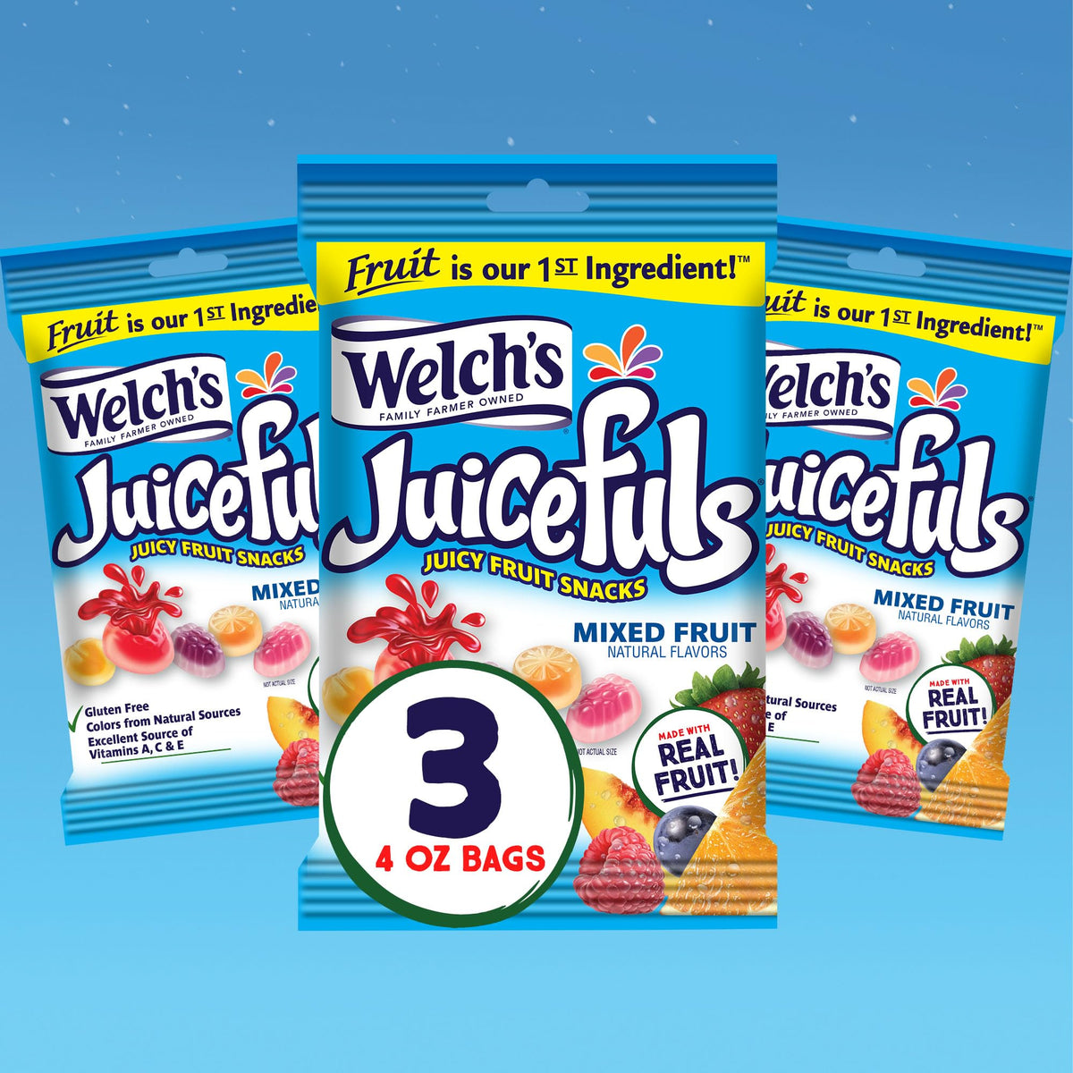 Welch's Juicefuls Family snacking moment during playtime