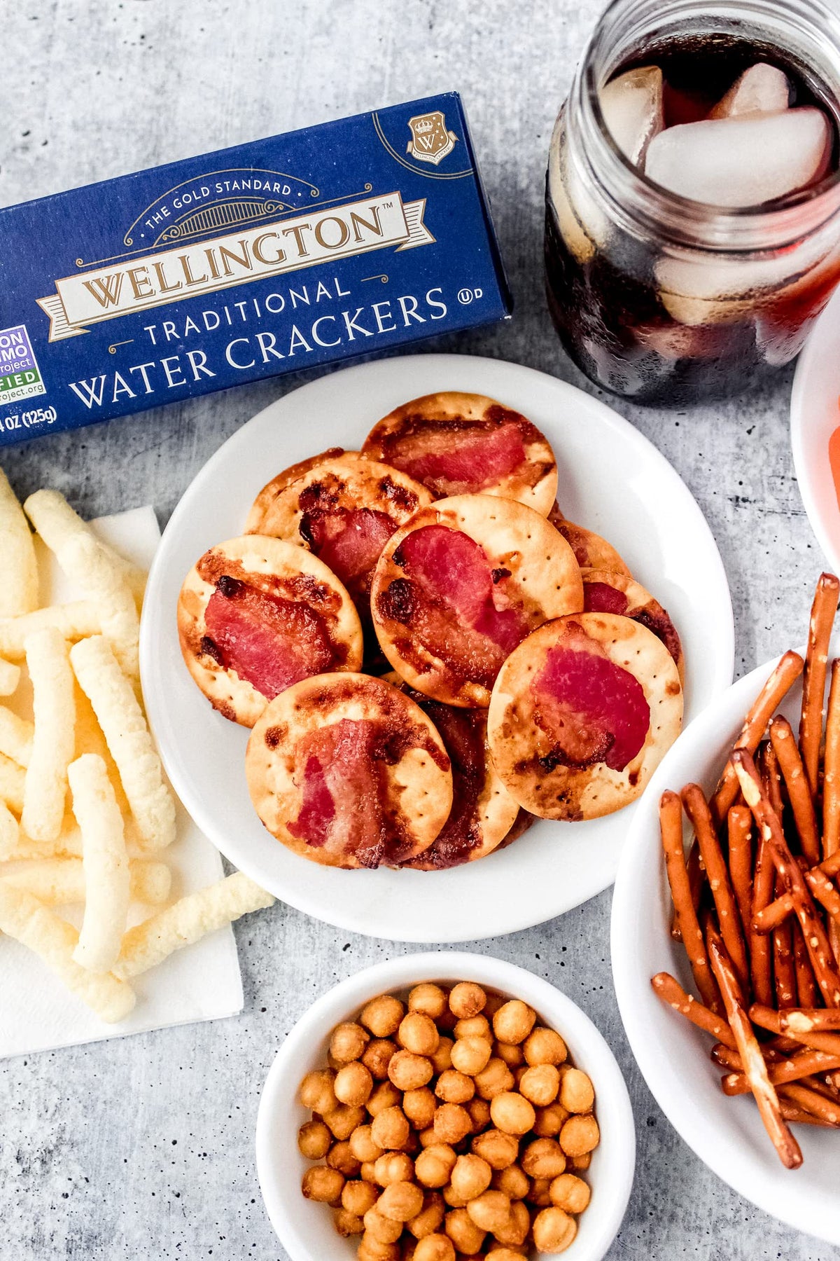 Wellington Traditional Cracker serving-idea highlights pairing with cheeses
