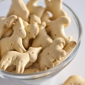 Wellsley Farms Animal Crackers ideal for classroom snacks and lunchboxes.