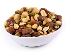 Wellsley Farms tub label highlights natural ingredients and no artificial flavors.