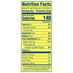 Wheat Thins Hint of Salt low sodium crackers closeup with dips.