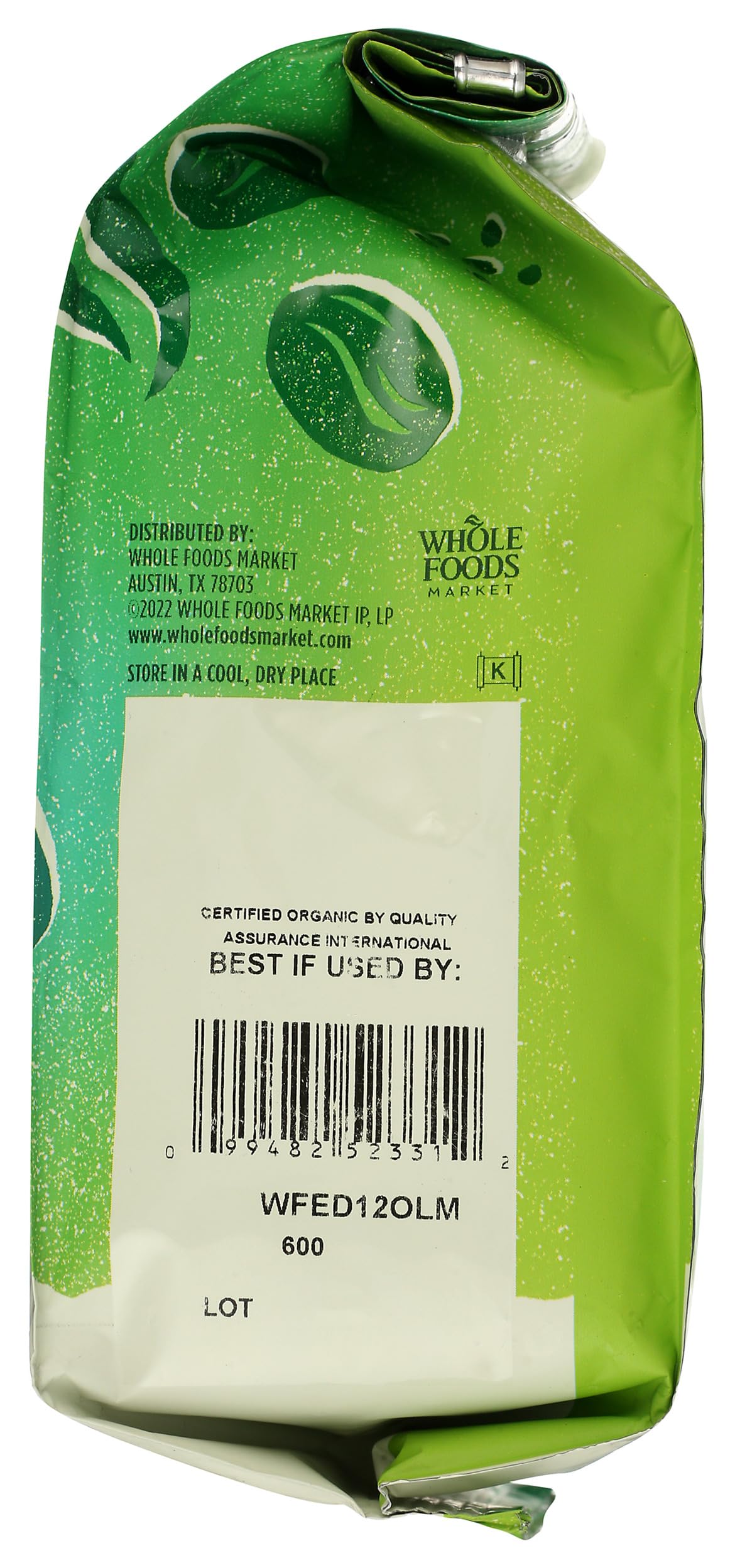 La Mesa coffee label closeup highlighting certifications and quality standards.
